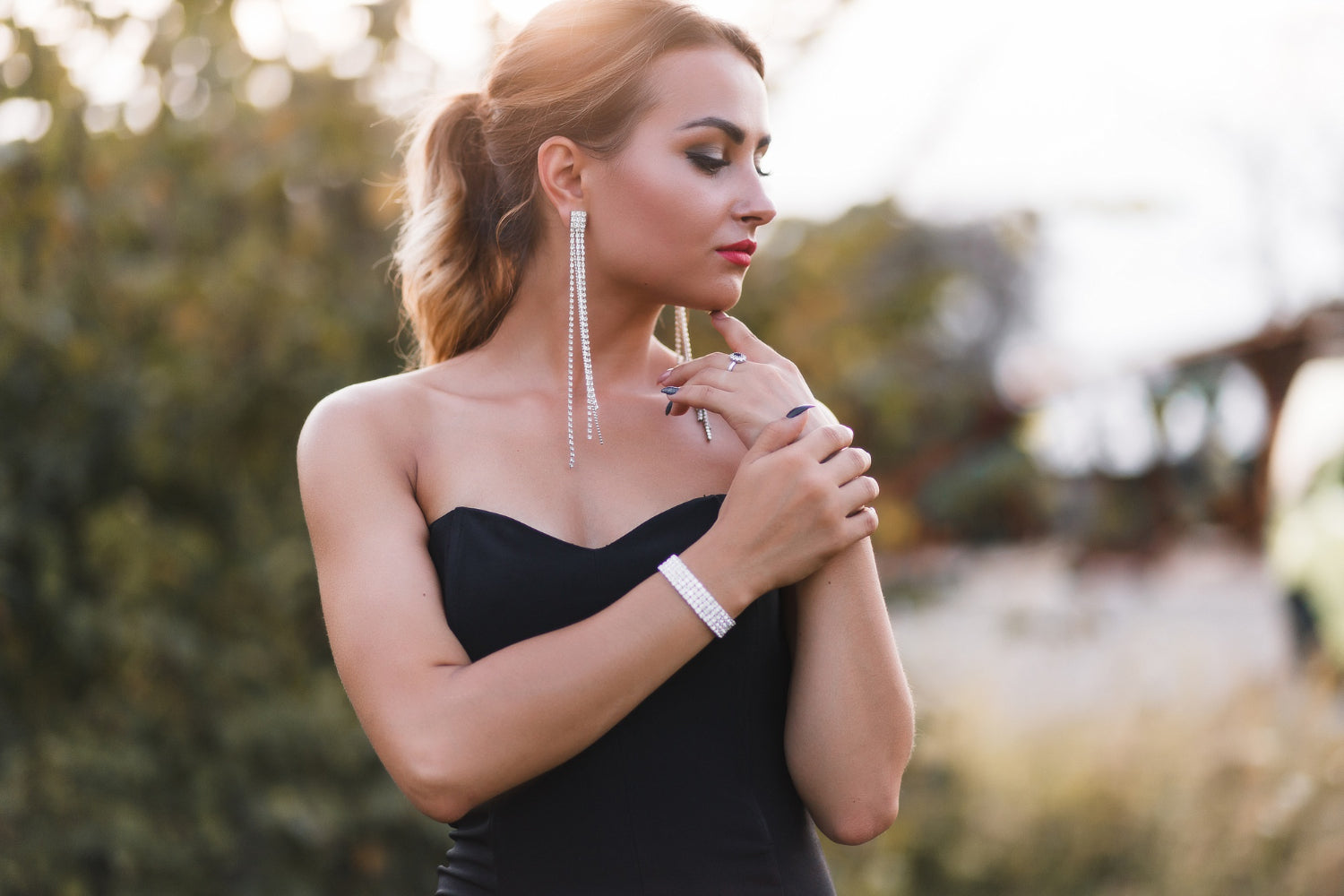 How to Style Fashion Jewellery for Any Occasion